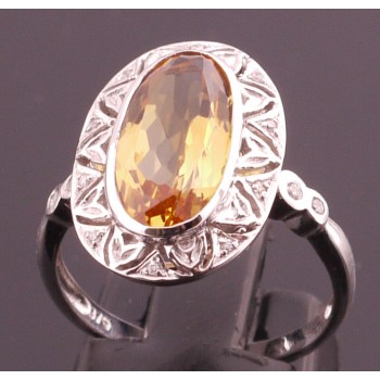White gold and Citrine Ring